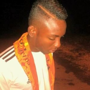 Meet your Posher, Romaine